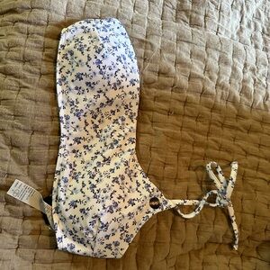 Hollister bikini top new with tags